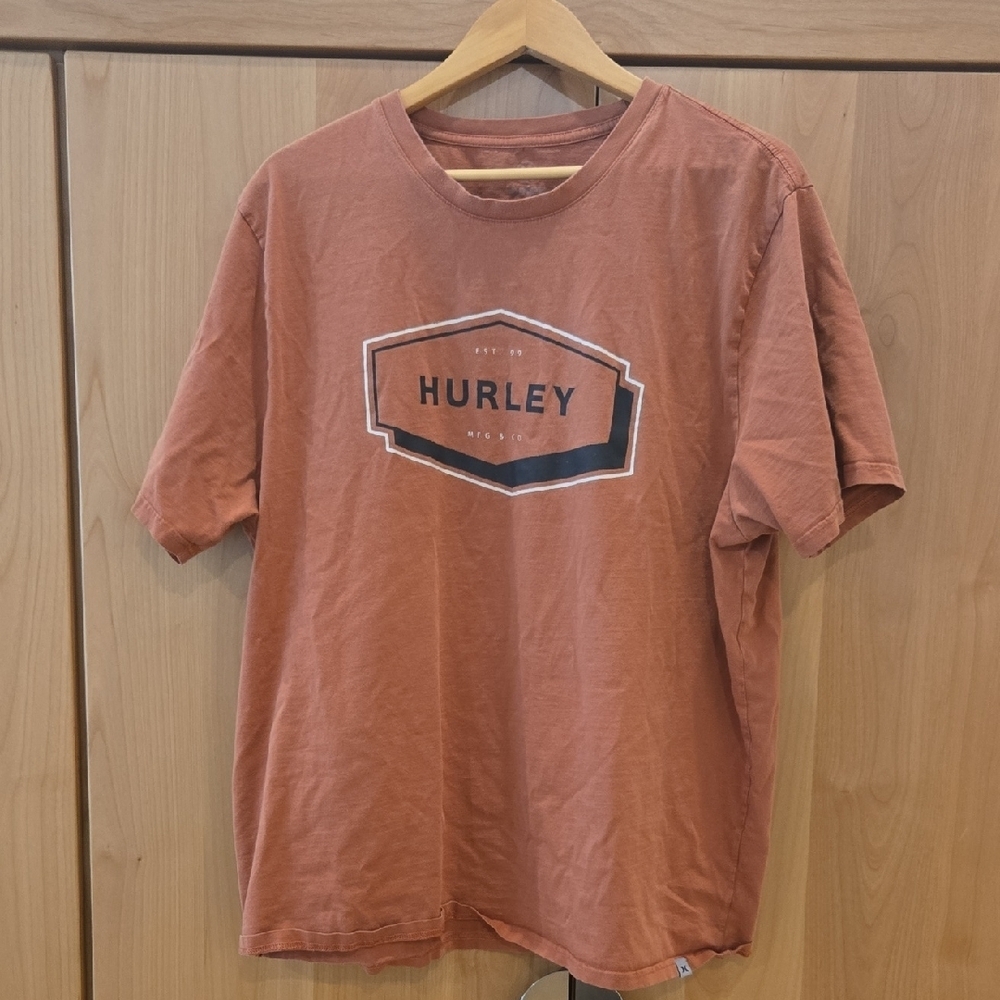Hurley Men's Rust-Orange Short Sleeve Logo Tee, XL, Cotton Comfort, Surf Vibes